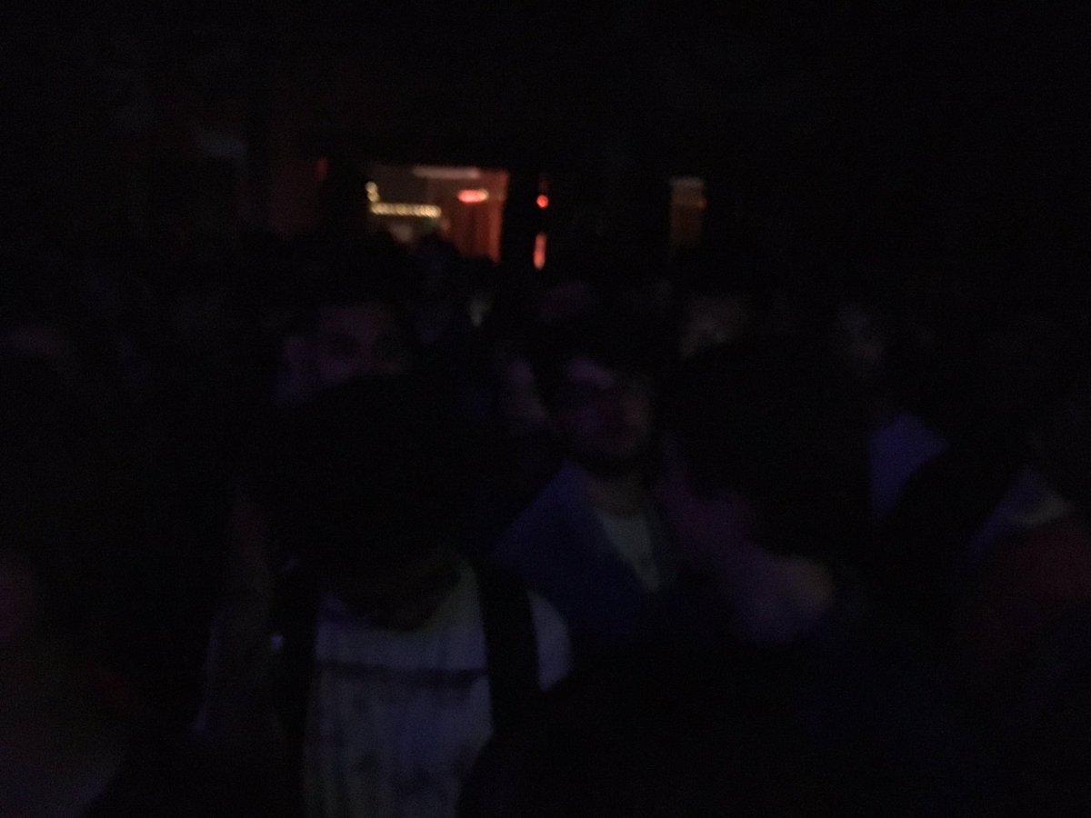 HollyKill's tweet photo. @alvvaysband come on guys! We're waiting for you! Bit dark but I promise there are a bazillion people there.... #thismustbetheplace https://t.co/JjTTOReRBw