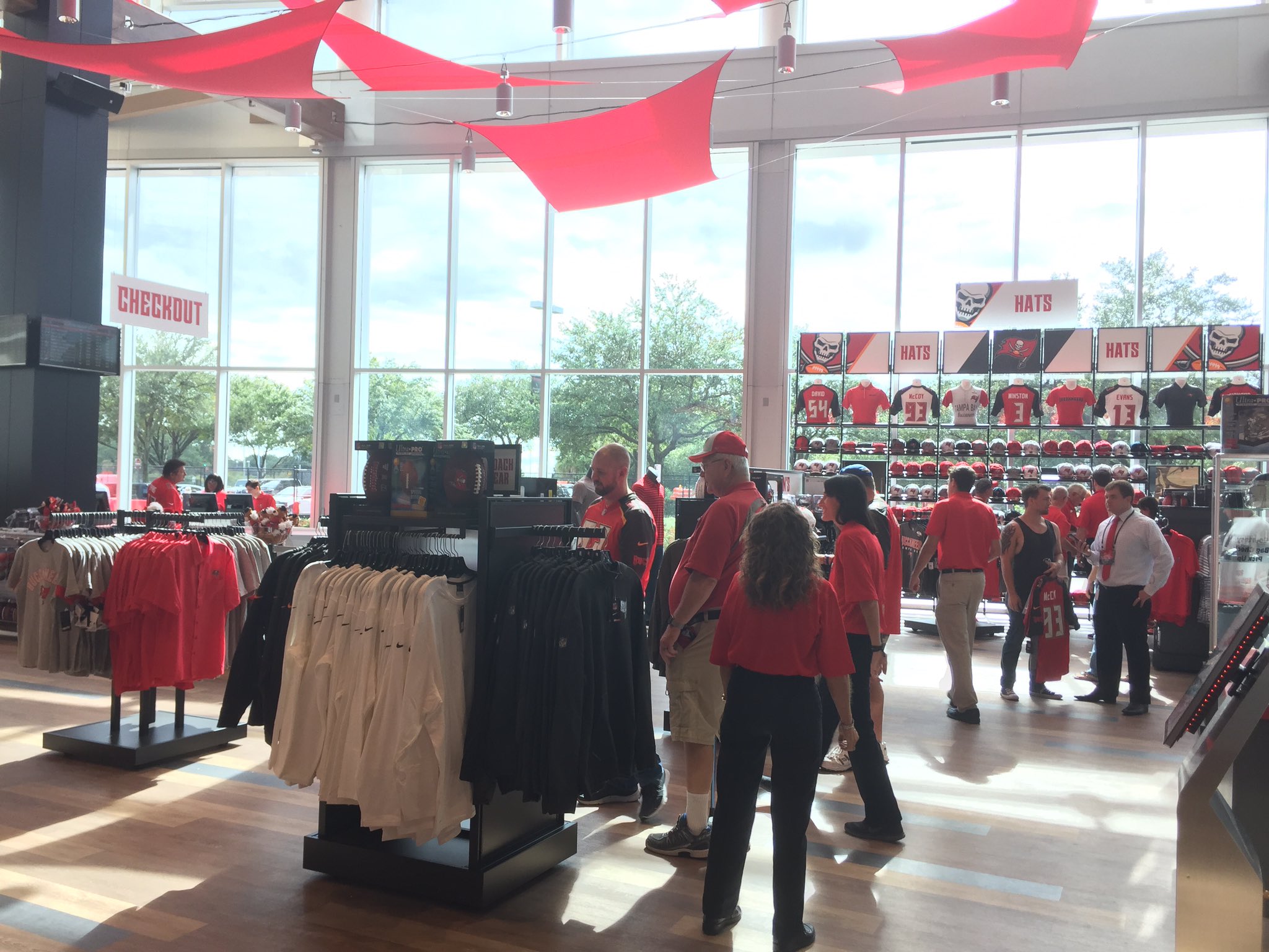 bucs team store