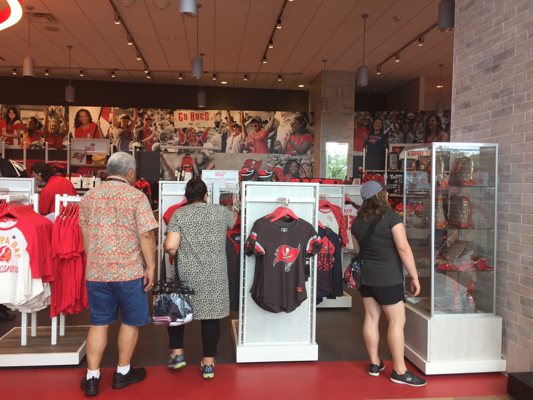 buccaneers team store