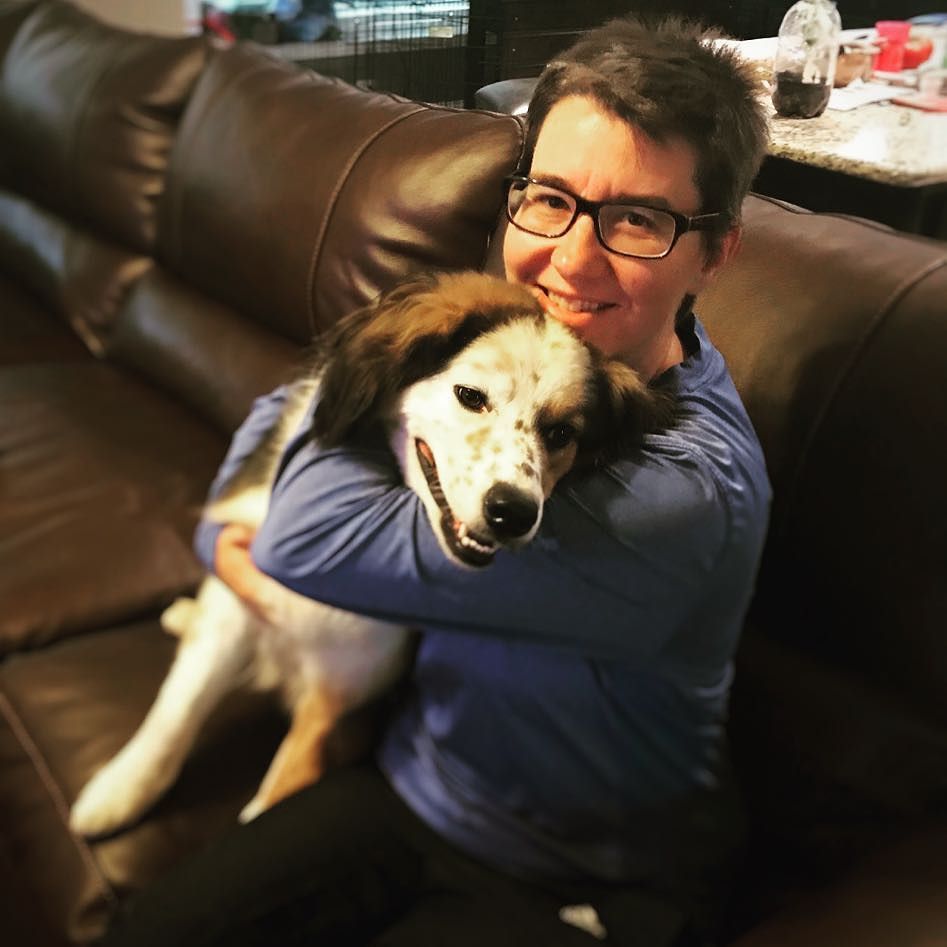 zanymomintx's tweet photo. Our rescue dog Izzy has brought us so much joy! #nationaldogday #MeetIzzy #deafdogsofinstagram #Rescuedog #deafdog… https://t.co/BXHO7AVfRe https://t.co/v2Uq7EgiOx
