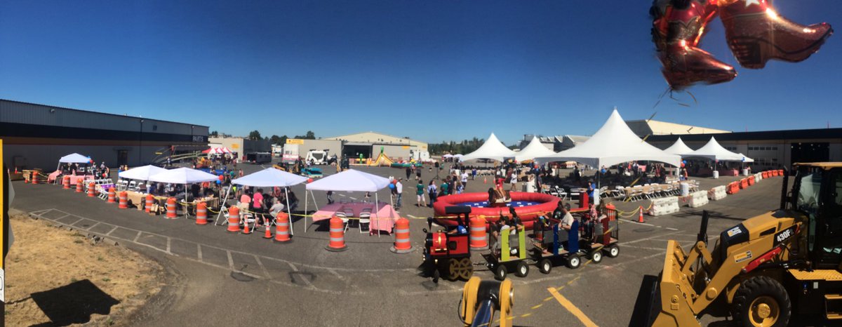 Rent_Cat's tweet photo. #Peterson Family fun day https://t.co/gEP4LvZhpc