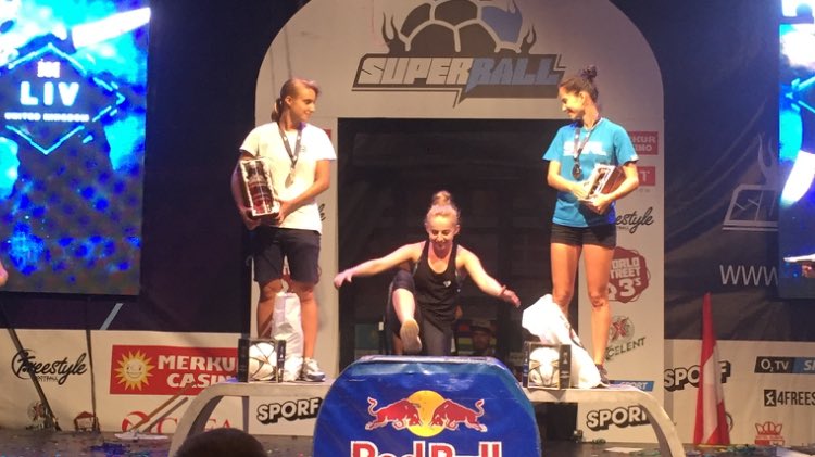 LivCookefs's tweet photo. CHAMPION OF THE WORLD!!!!! https://t.co/3PIlb04veu