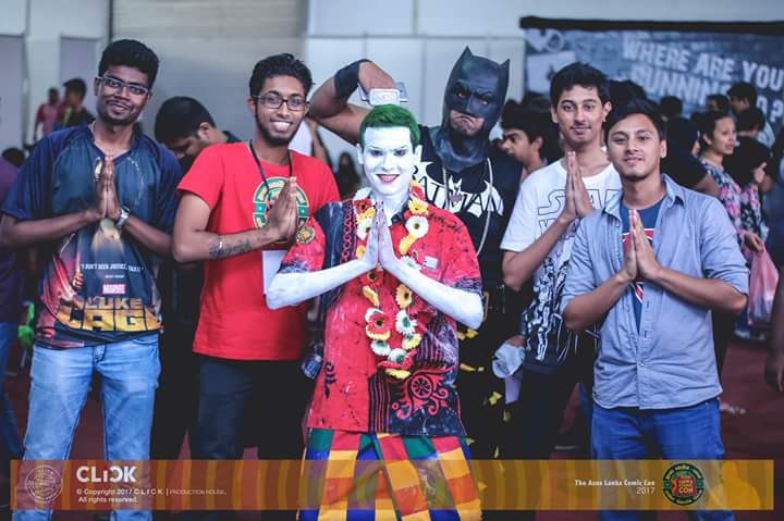 shemjay93's tweet photo. Ayubowan!
It's the #LankaComicCon weekend. Here's my favorite pic from Day 1. Day 2 is yet to happen. #asuslankacomiccon2017 #LCC17 #LCC2017 https://t.co/FQDEliBSir