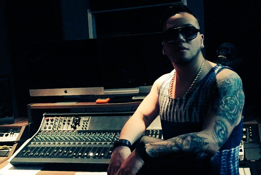 michelllmusic's tweet photo. Trabajando 💥🎶🎧 https://t.co/cm9BwDwnsk