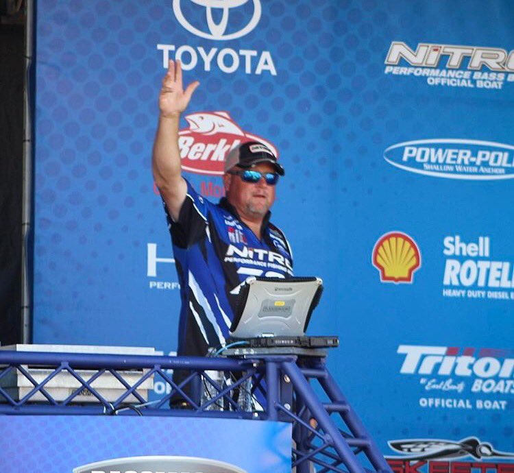 Check out my FB page to see what happened today at the @BASS_nation Elite Series Day 3 Weigh-In. #jamiehartman #basselite #recordbreaking