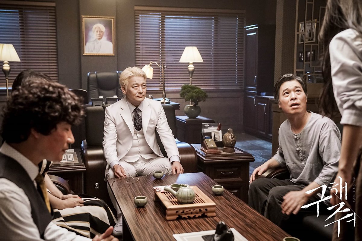 DIM7eRMUEAELCTo.jpg:large