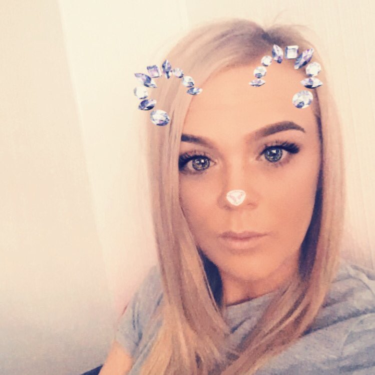 nikkimoffat's tweet photo. #NewProfilePic https://t.co/76j76gTHmh