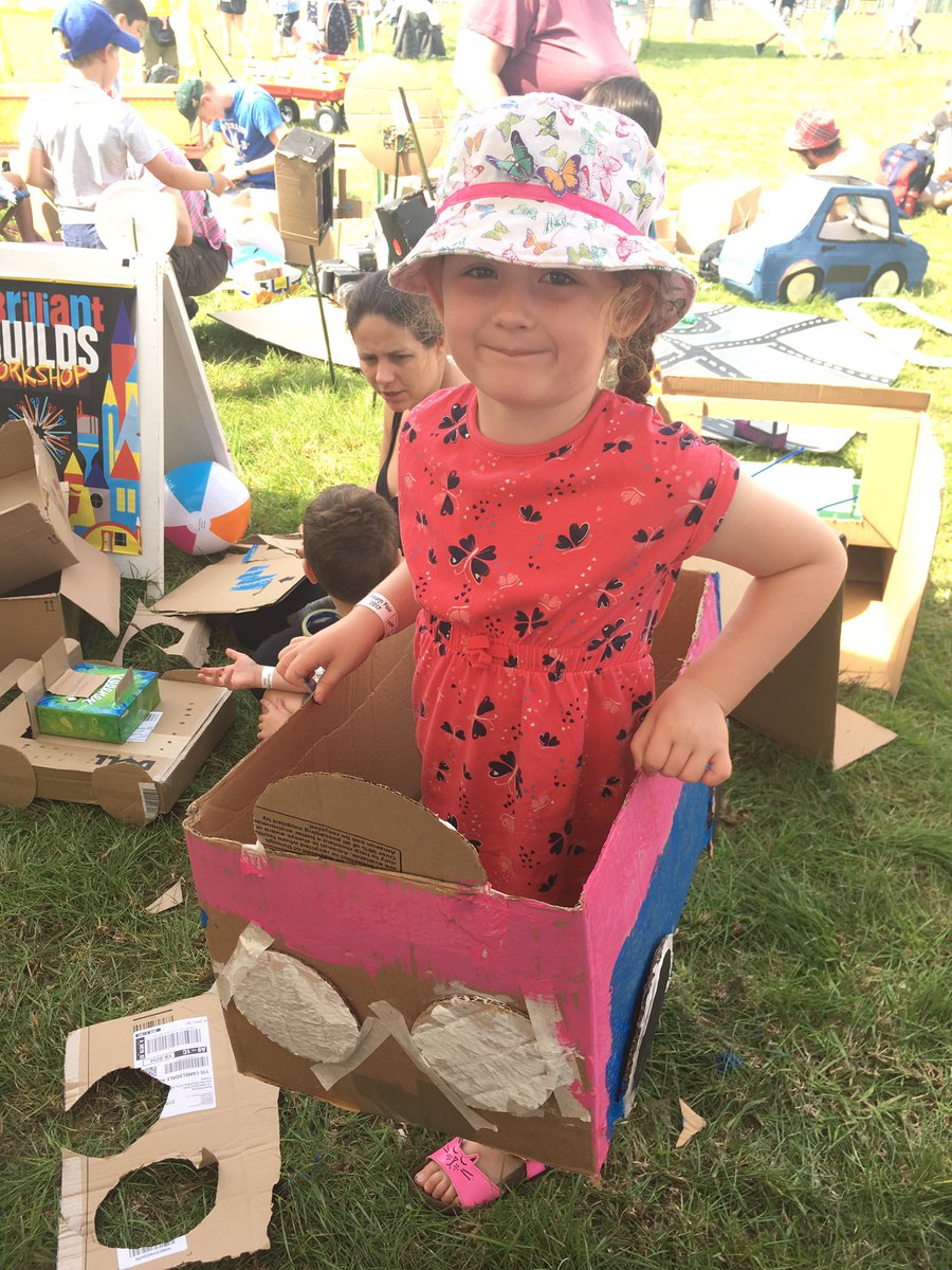 BrilliantBuilds's tweet photo. Loving @Carfestevent ! @BBCCiN #Pudsey has donated lots of cardboard from his shop! We are turning it into cars! Come and join in! https://t.co/kH5XS3UBRN