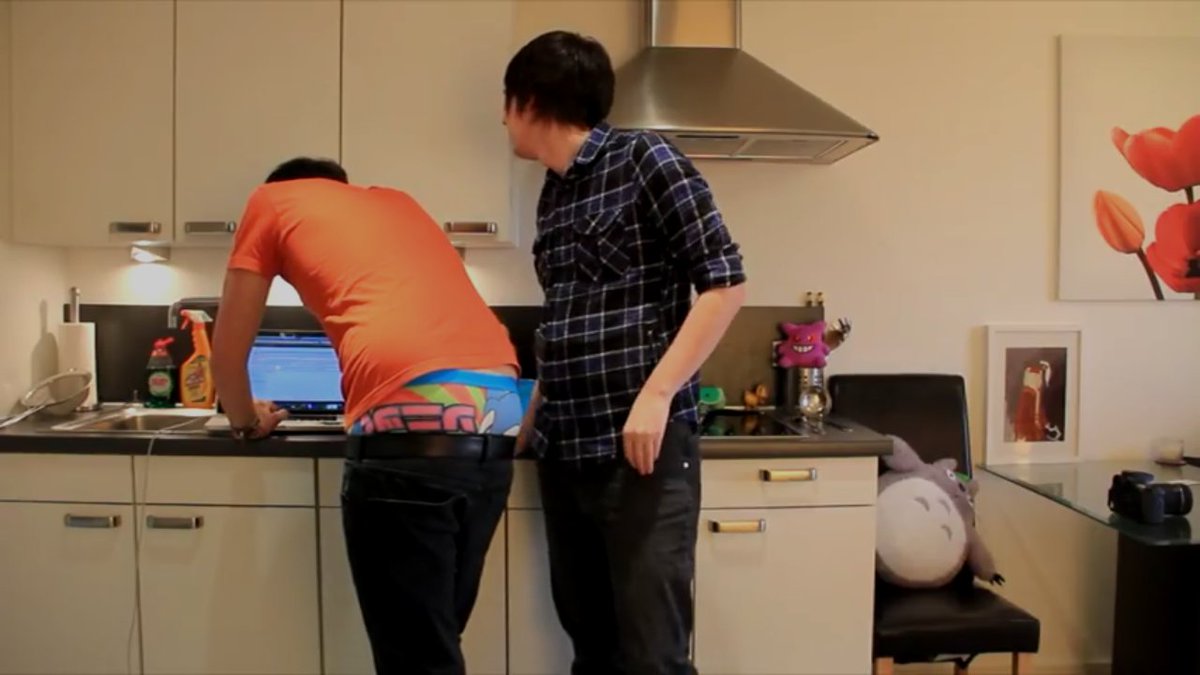 QueenOfHFK's tweet photo. Remember when @danielhowell would wear jeans that showed his underwear https://t.co/7GZGhooctY
