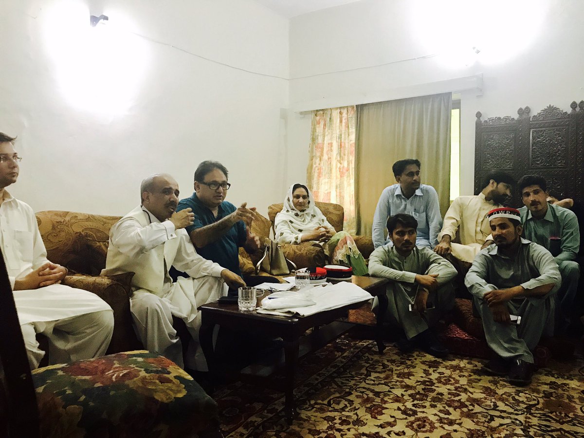 BarristerMShah's tweet photo. #Moderating #Debate on the #Role_of_Social_Media in #Political_Communication during #QaumiWatanParty #SocialMedia #OrientationSession today https://t.co/jV36HvsQF3