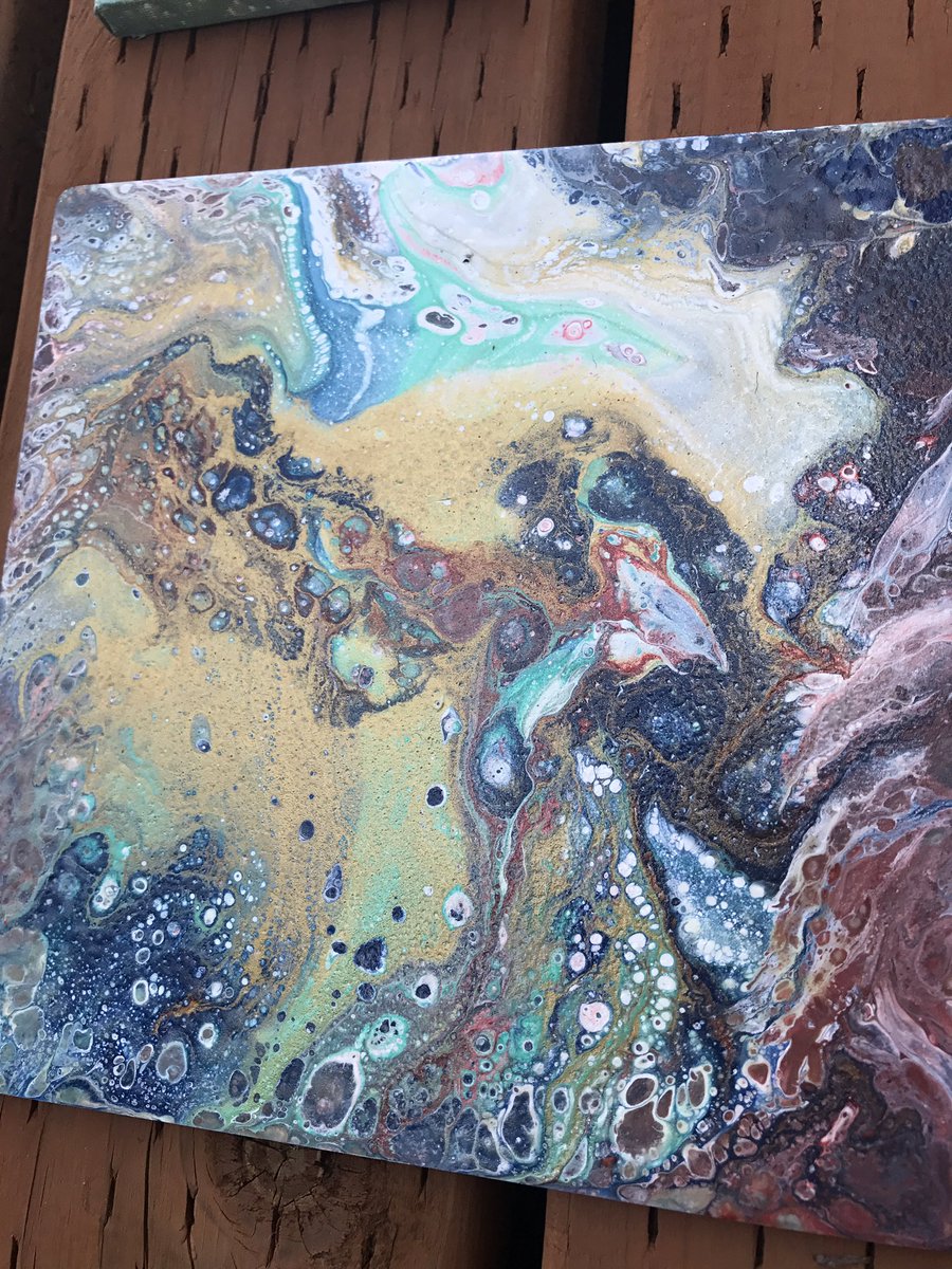 CowenJoy's tweet photo. So me and tay have been working with some new paints and are trying to sell some of our stuff so if you're interested dm me😊 https://t.co/hykH9Hc92E