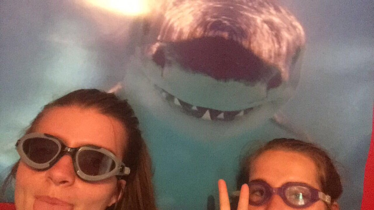 GabiNolan's tweet photo. Pt. 2 #justswimming https://t.co/ov5LvwupRe
