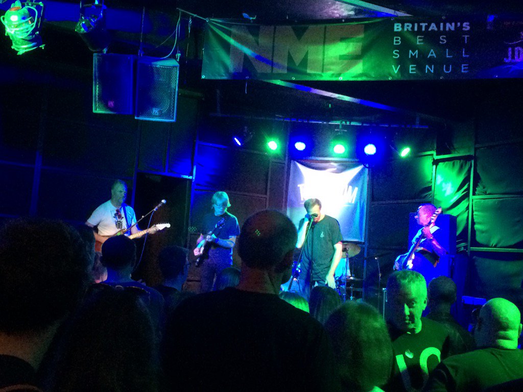 <a href="/higgsntbosons/">Higgs And The Bosons</a> awesome set <a href="/twforum/">tunbridgewellsforum</a> <a href="/Local_and_Live/">Local & Live</a> #packedhouse <a href="/Auralfabric/">Charles A-W</a> <a href="/grumpyoldbookwm/">Grumpyoldbookworm</a>