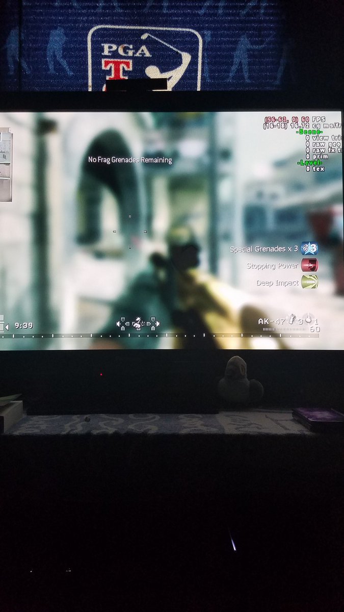 ShippuKirifuda's tweet photo. Why do people still hack on a 10 year old game. #stopthehacking https://t.co/lvShbaDM7R