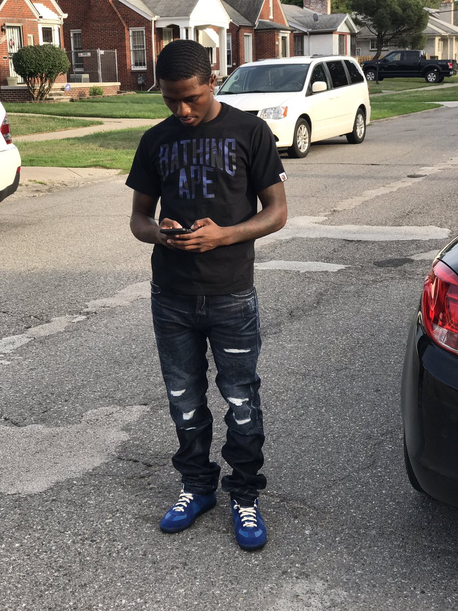 _trippytre's tweet photo. π€ another year in the books #EST98 https://t.co/U5SJKDPpdv