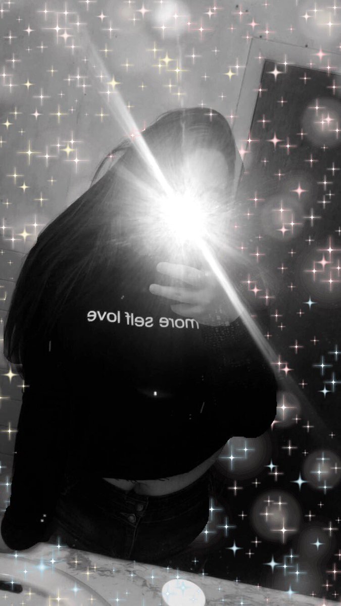 bbylonluke's tweet image. more self love♡