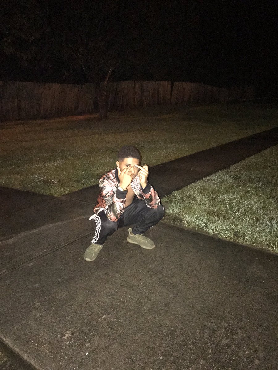 jayythehippie's tweet photo. Post game of #LitInTheBando2 🤘🏽 https://t.co/zrdf7Hq26p