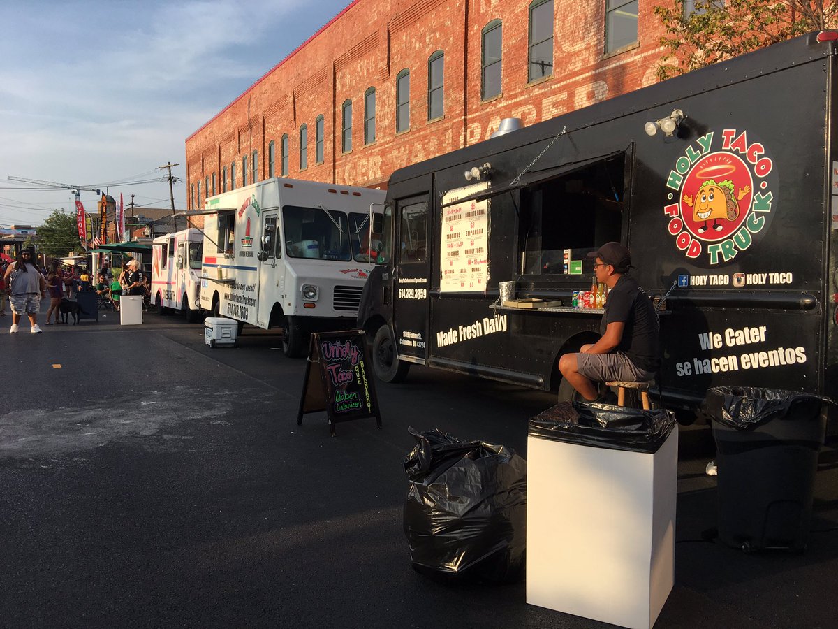 The food trucks are lined up and ready to roll for #ParkStreetFest day ✌🏽