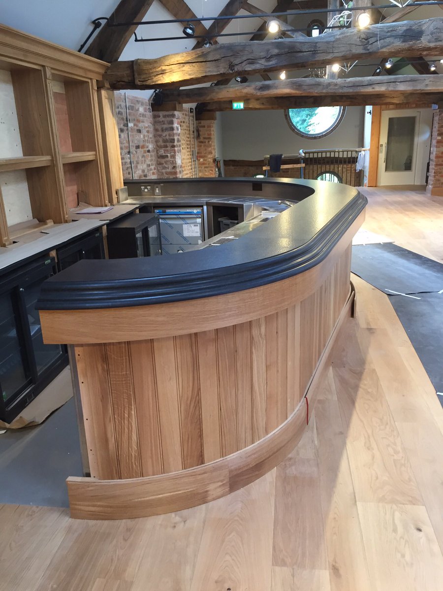 HS_Joinery's tweet photo. #MoorHall barn Aughton - bar nearing completion by @HS_Joinery #bespokeJoinery #woodworking #qualityJoinery #interiors #barCounters https://t.co/nzjw3jlDmN