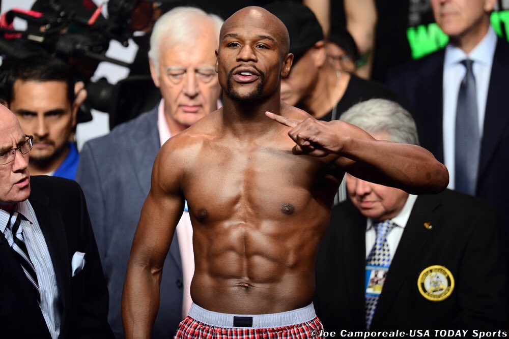 MoorInformation's tweet photo. Congratulations to FLOYD MAYWEATHER Jr who becomes the 3rd athlete with Michael Jordan &amp; Tiger Woods to earn $1B from sports. https://t.co/f2paTcOIP7