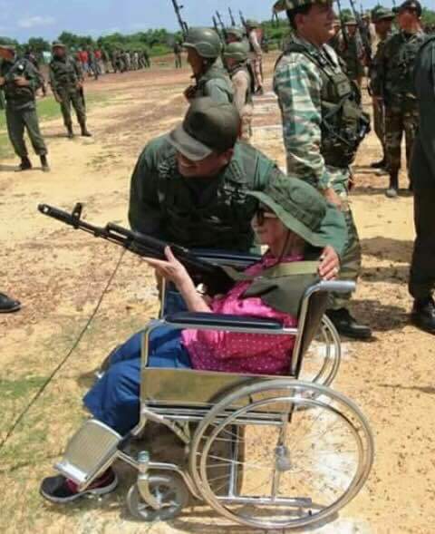 Brand_TOfficial's tweet photo. ergaaaaaaaaaaaaaaaaa tienes que ser MALPARIDO @vladimirpadrino ERES UN MALDITO DESGRACIADO COMO USAS UN MINUSVALIDO  https://t.co/uiN3VpMdpj