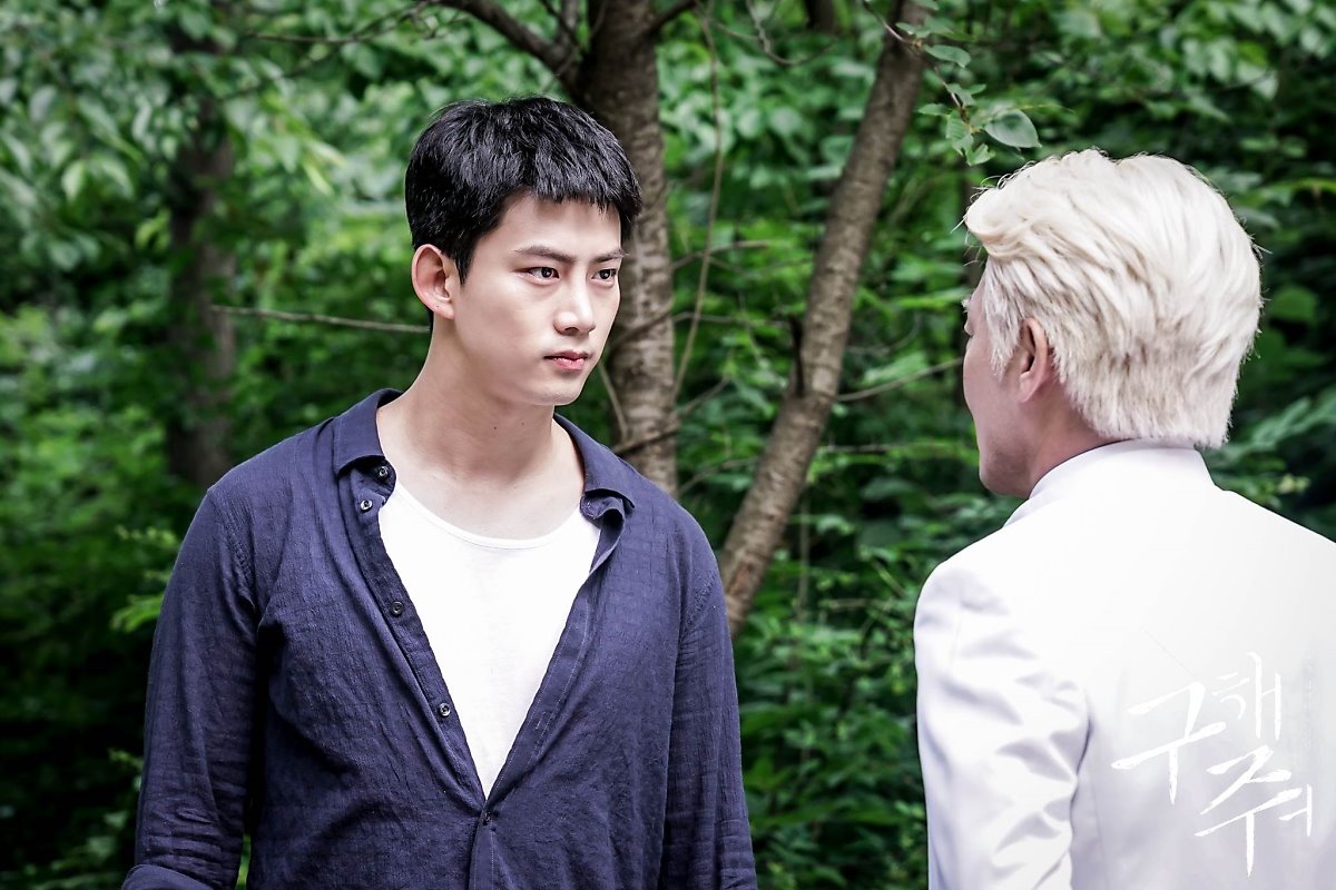 DIM_JZVUQAApH8W.jpg:large