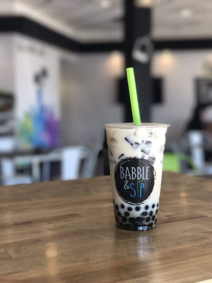 Makinzical's tweet photo. Babble&amp;Sip is OPENNNN!!!!! https://t.co/7Pd8O61OHb