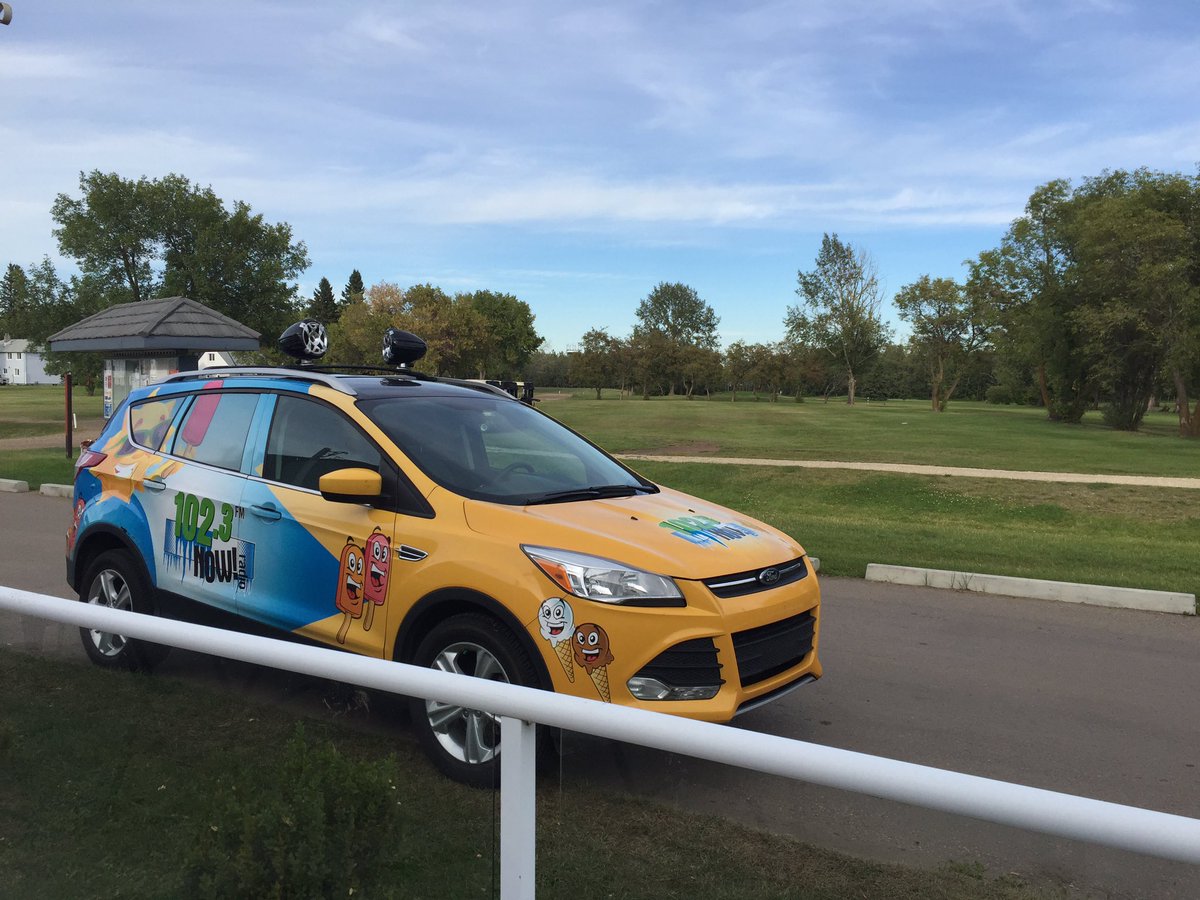 NOWIceIce_Aaron's tweet photo. Beautiful day for the Phinney Strong golf tourney! #1023NOWradio #NOWtrucksicle https://t.co/jL3FqsUpbl