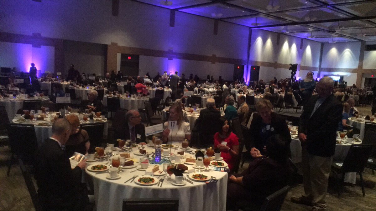 CollinDemocrat's tweet photo. Over 600 to hear @keithellison at #ard2017 https://t.co/lAkkyEpG0X