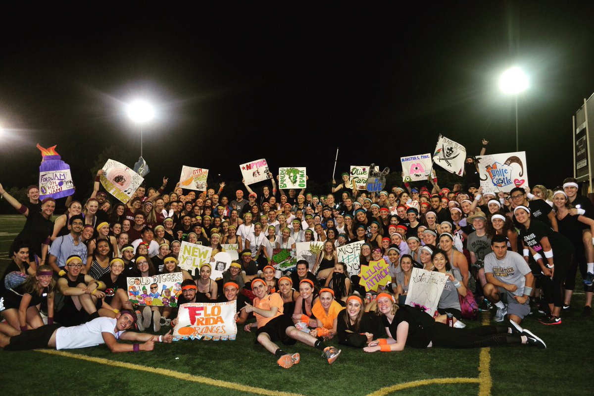 orient_rh's tweet image. After one week of training, our amazing Orientation Team are waiting to welcome YOU, new students, to Fordham's Opening Day tomorrow!