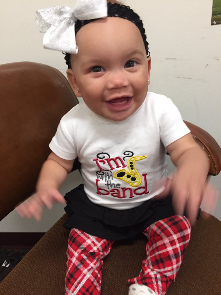 Kathy31692858's tweet photo. Sarah enjoyed her first marching band Friday! https://t.co/nf7Y6ZgVmg