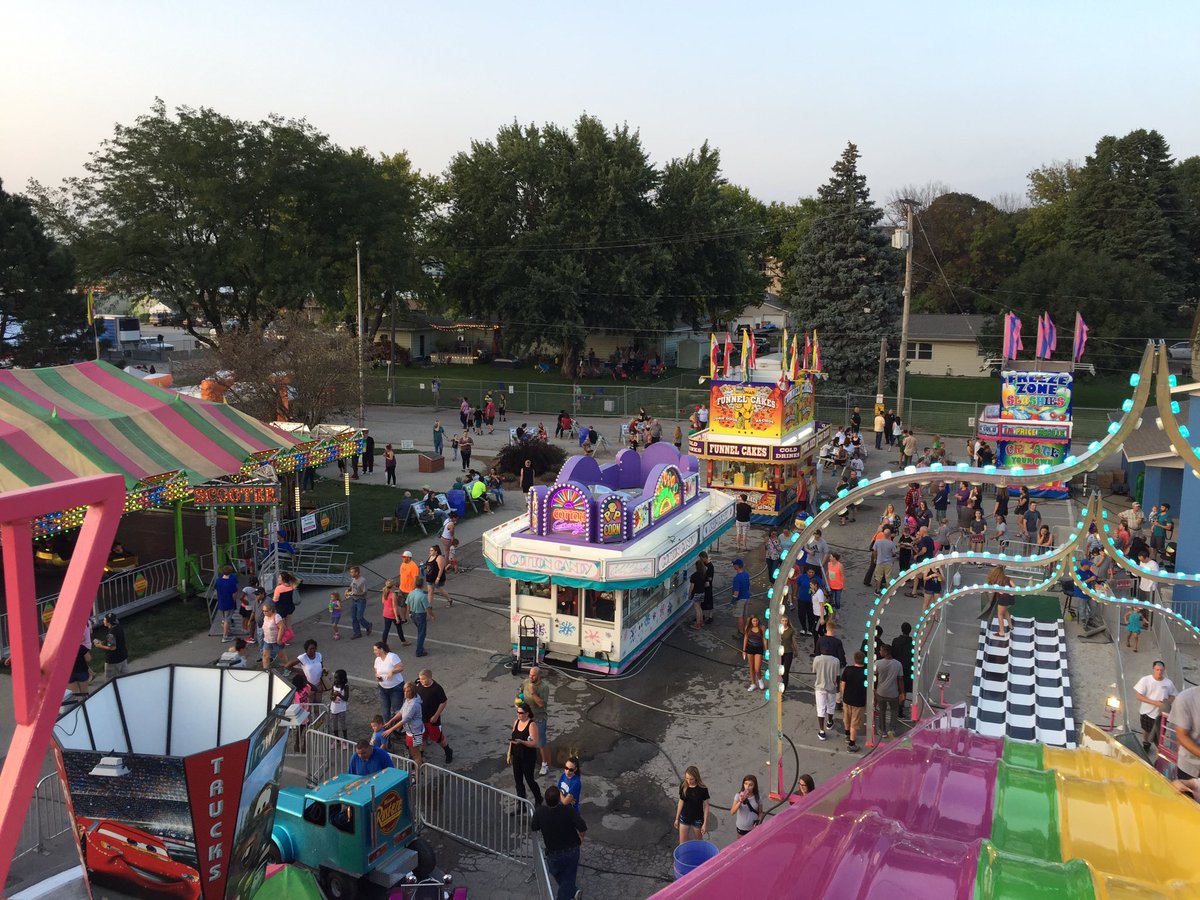 MillardDays's tweet photo. Who else is having an awesome Saturday night? #MillardDays https://t.co/IGX8UABn66