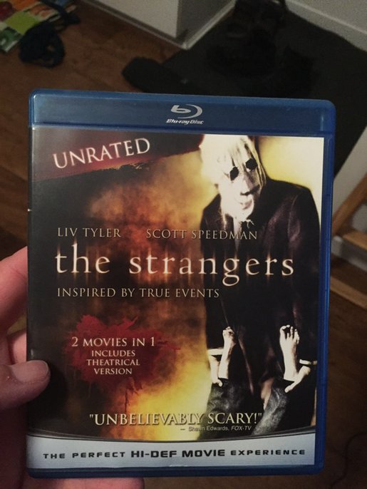 _DanBoise_'s tweet photo. Tonight's entertainment. Haven't seen this in a long f'n time. Taking a break fro my Friday the 13th obsession https://t.co/oCw4YES0j8