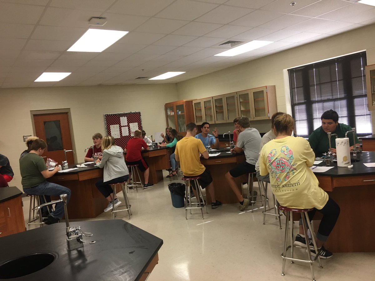 rbadscience's tweet photo. Thirsty for Water #ASIM #ALScienceInMotion @ALSciTeachers https://t.co/eynbKR04rN