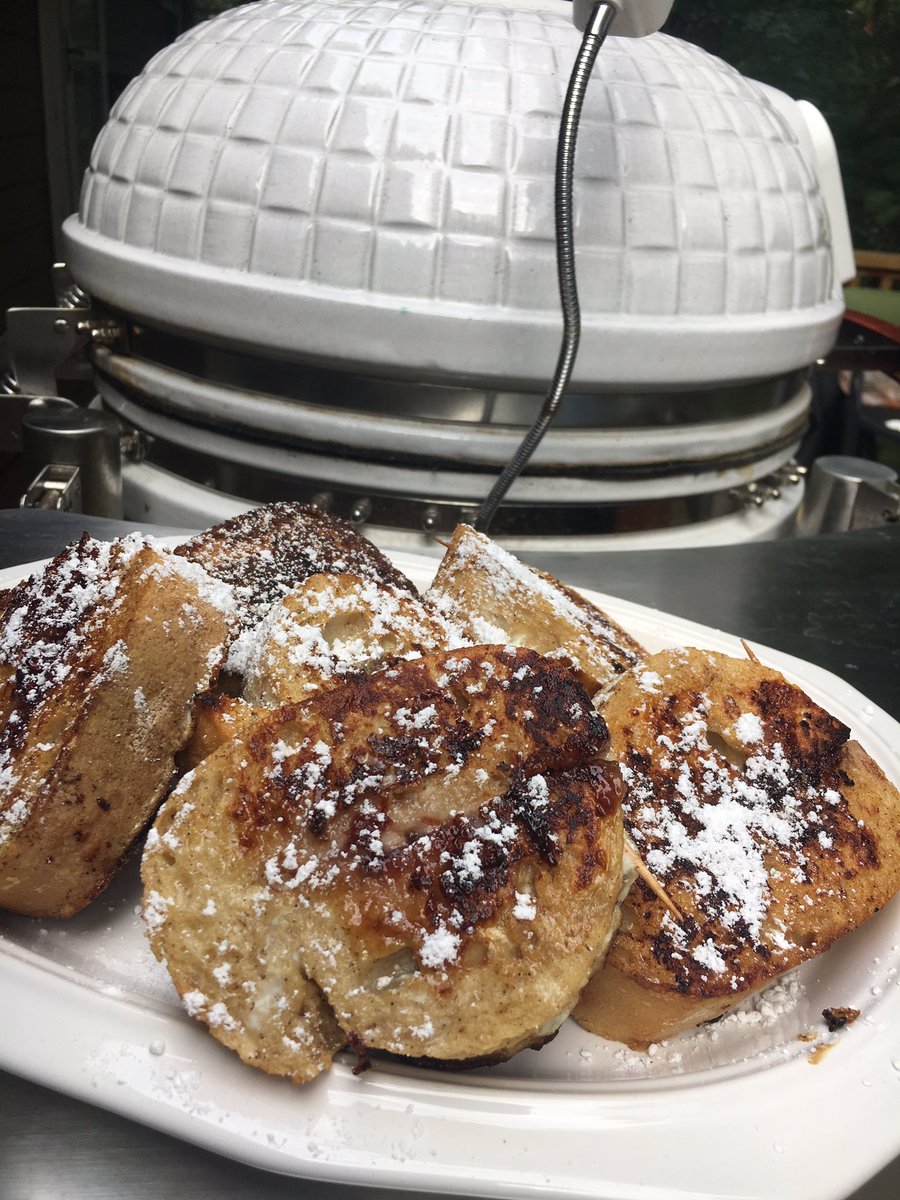 VisionGrills's tweet photo. Stuffed French toast on the #visiongrill for breakfast! #smoke #kamado #breakfast https://t.co/9APX3Yb7mI