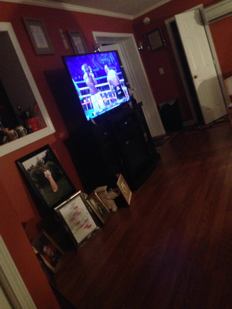 Snxpchatss tweet picture