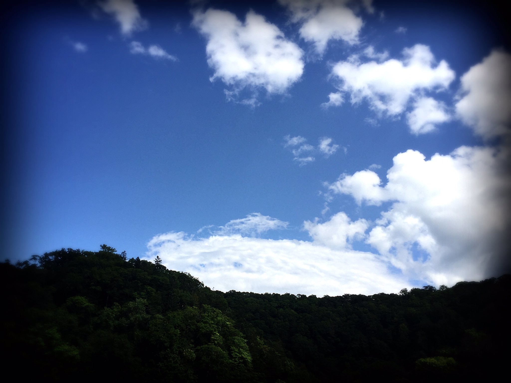 Akamenodaruma 羊蹄山 半月湖 龍雲 最強パワーhttps T Co 4p2m2egt79 Twitter