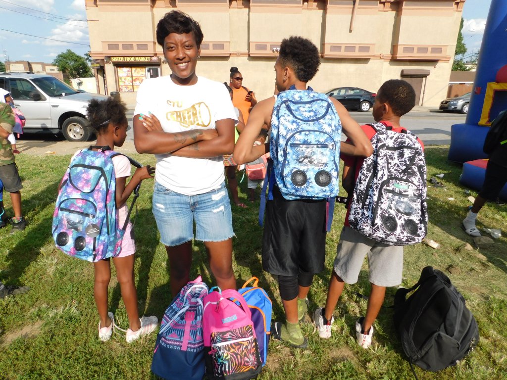 MeThough's tweet photo. Tea Talk’s Back To School Festival https://t.co/fsmYWsByTn https://t.co/AG9c27IsvB