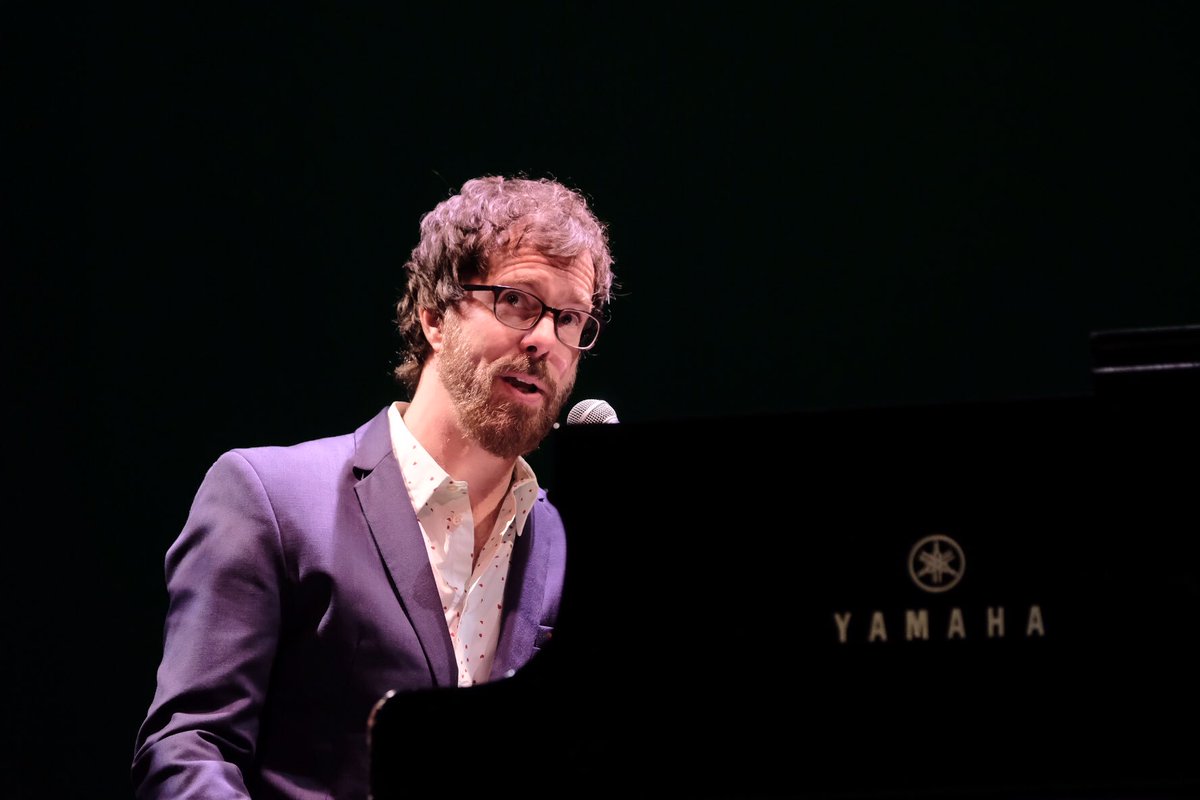 Alternating Currents tweet media