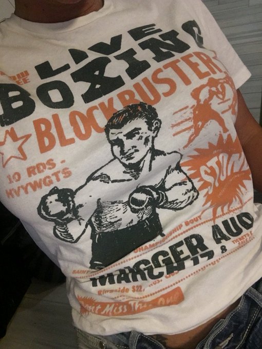 Yes I'm watching the fights... my picks... https://t.co/2SU53DbeEv<a href="/tag/myerscocktail"class="tags"><span>#myerscocktail</span></a>