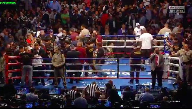 AlexLinal's tweet image. First 500 to retweet get link to fight! #MayweathervMcgregor