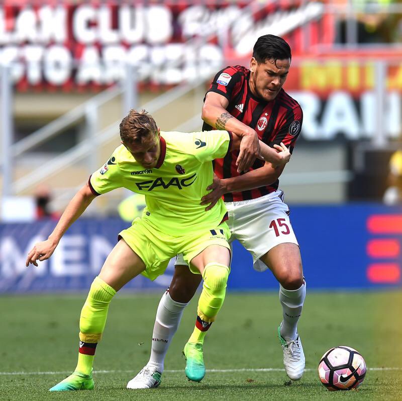 [Sky] Gustavo Gomez tidak masuk dalam skuad Milan vs Cagliari untuk mengurus keindahannya ke Fenerbahce
