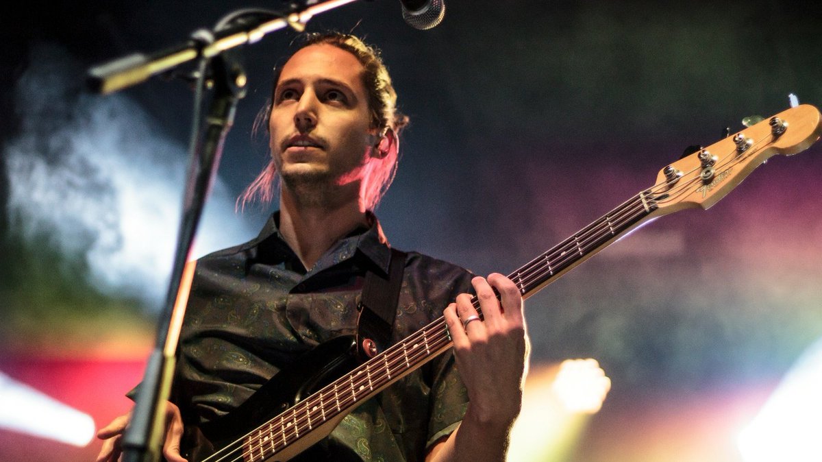 NAU's tweet photo. Let's hear it for @smallpools 👏 #WelcomeWeekConcert https://t.co/9pTTqflDN8