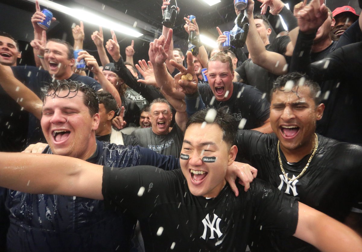 ConorFoleyYES's tweet photo. More of the @swbrailriders' celebration.

(Photo by Jake Danna Stevens / @photostt) https://t.co/eYMOoZhpW9