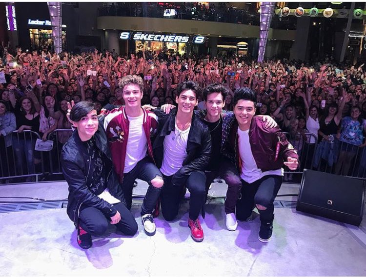 ItstheChanatics's tweet photo. @ItsChancePerez 💖Im so proud of how far You have come We are Always with you #Chanatics https://t.co/jX12Q0QWl5