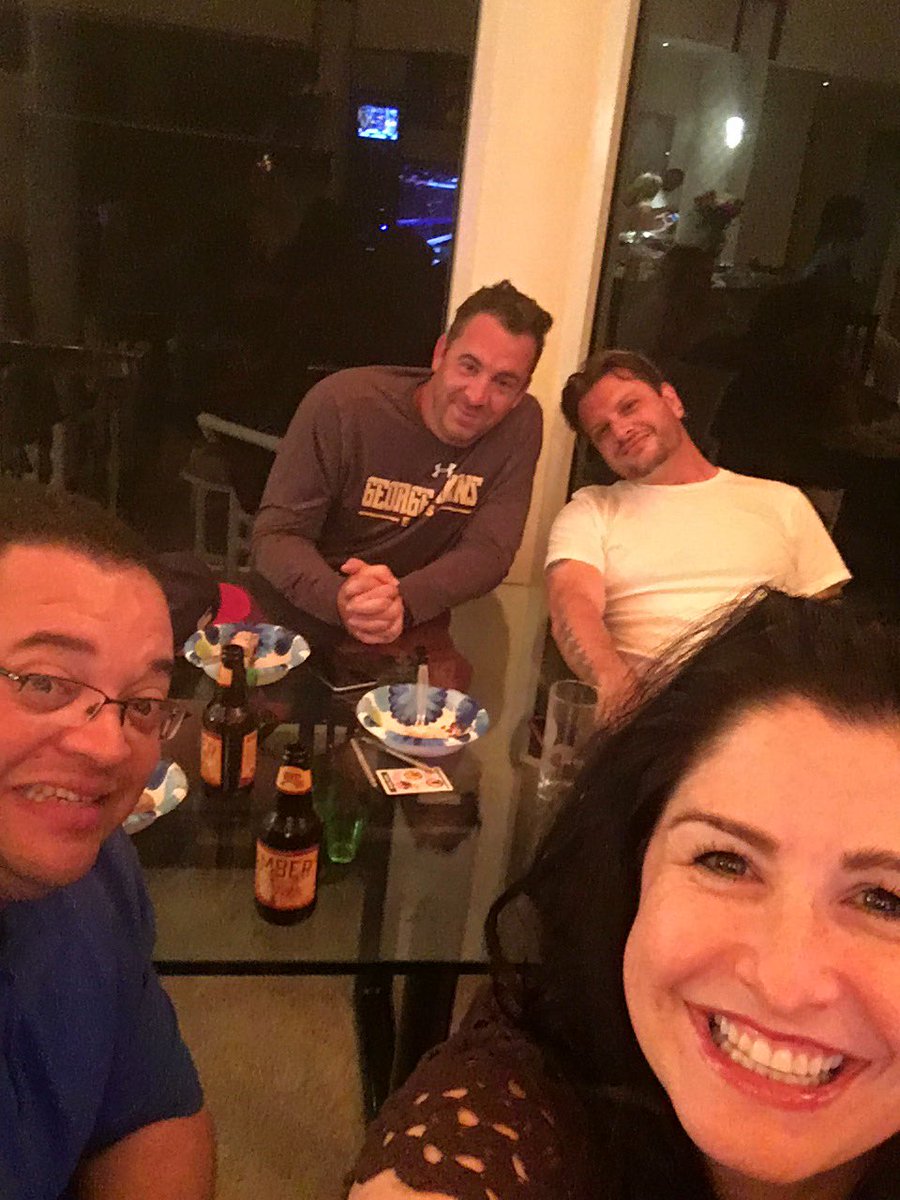 VirginiaKVJ's tweet image. This fight starts when??? #solate