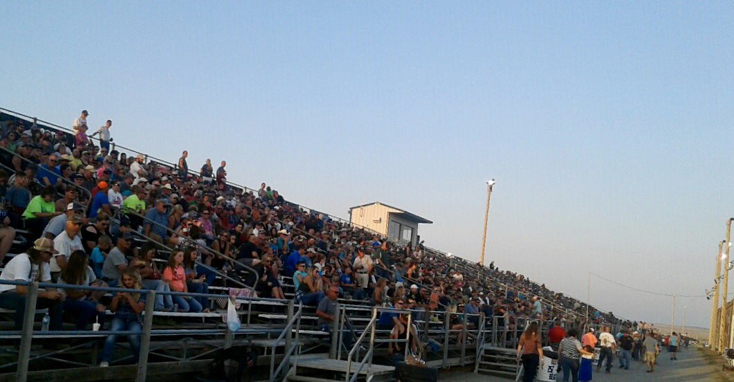 SLS_Promotions's tweet photo. Thank you to all the @WorldofOutlaws fans who joined us @BMPSpeedway tonight. Safe travels to you all! https://t.co/Va1mHFF8hj