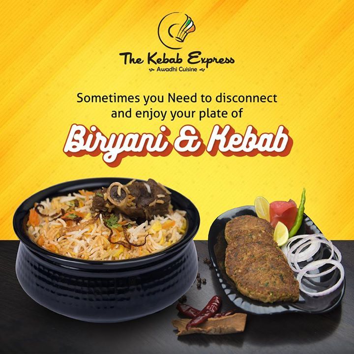 thekebabexpress's tweet image. Our #Biryanis &amp;amp; #Kebabs are so good, they’ll make you forget about your smartphone!

#AwadhiFood #AwadhiCuisine #Lucknow #Food