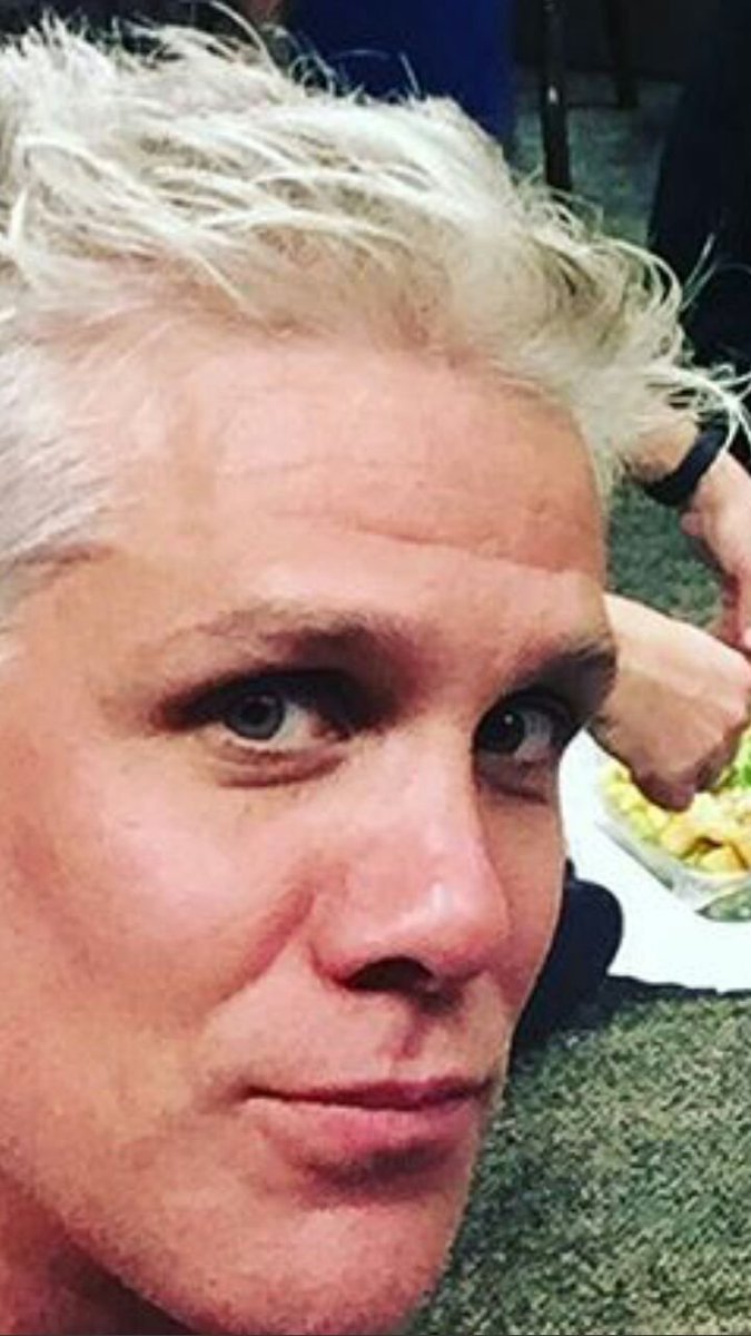 LaysaRichardson's tweet photo. Meu Deus, como proceder? Como não se apaixonar? Esse cara é tão perfeito ❤️❤️ #KyleCook #MyFavGuy #TheBest #MyPerfectIdol https://t.co/suG3ffXzIg