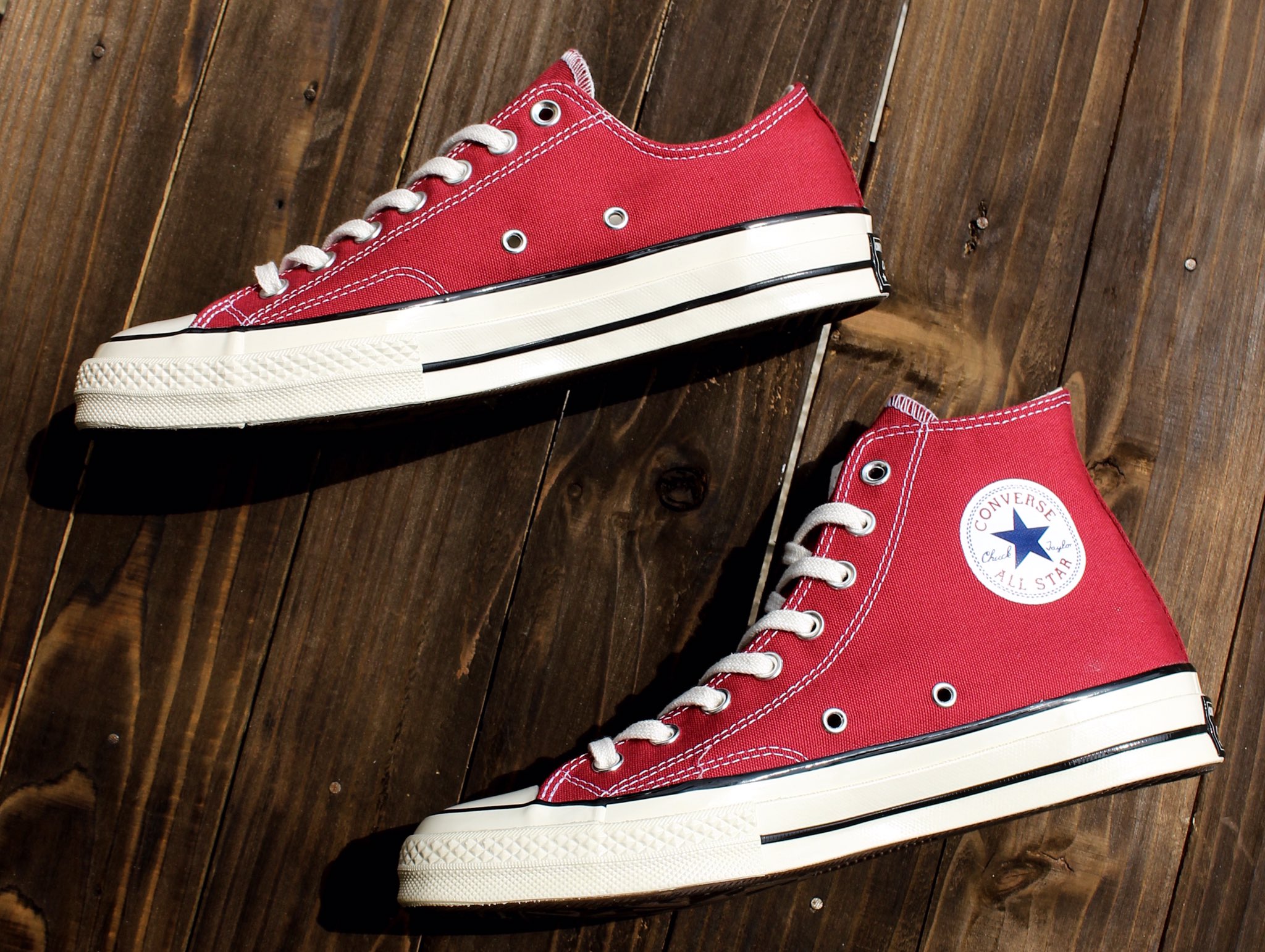 crimson red converse